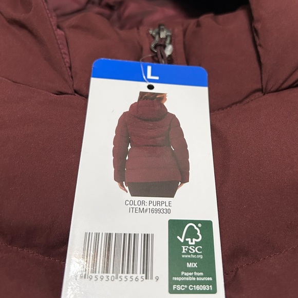 NWT 32 degrees women’s puffer jacket - Picture 2 of 4